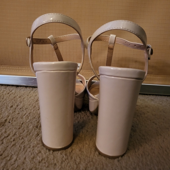 Nude platform heels - Picture 3 of 4